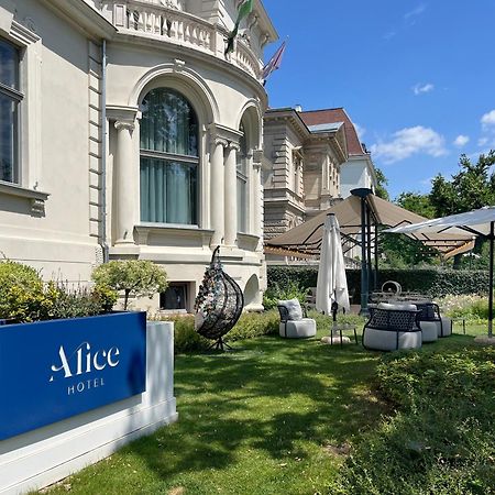 Alice Hotel Budapesta Exterior foto